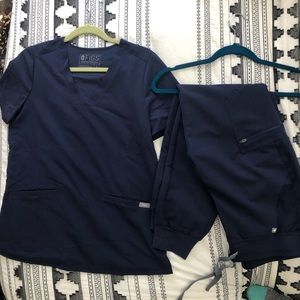 Figs scrubs! Size small